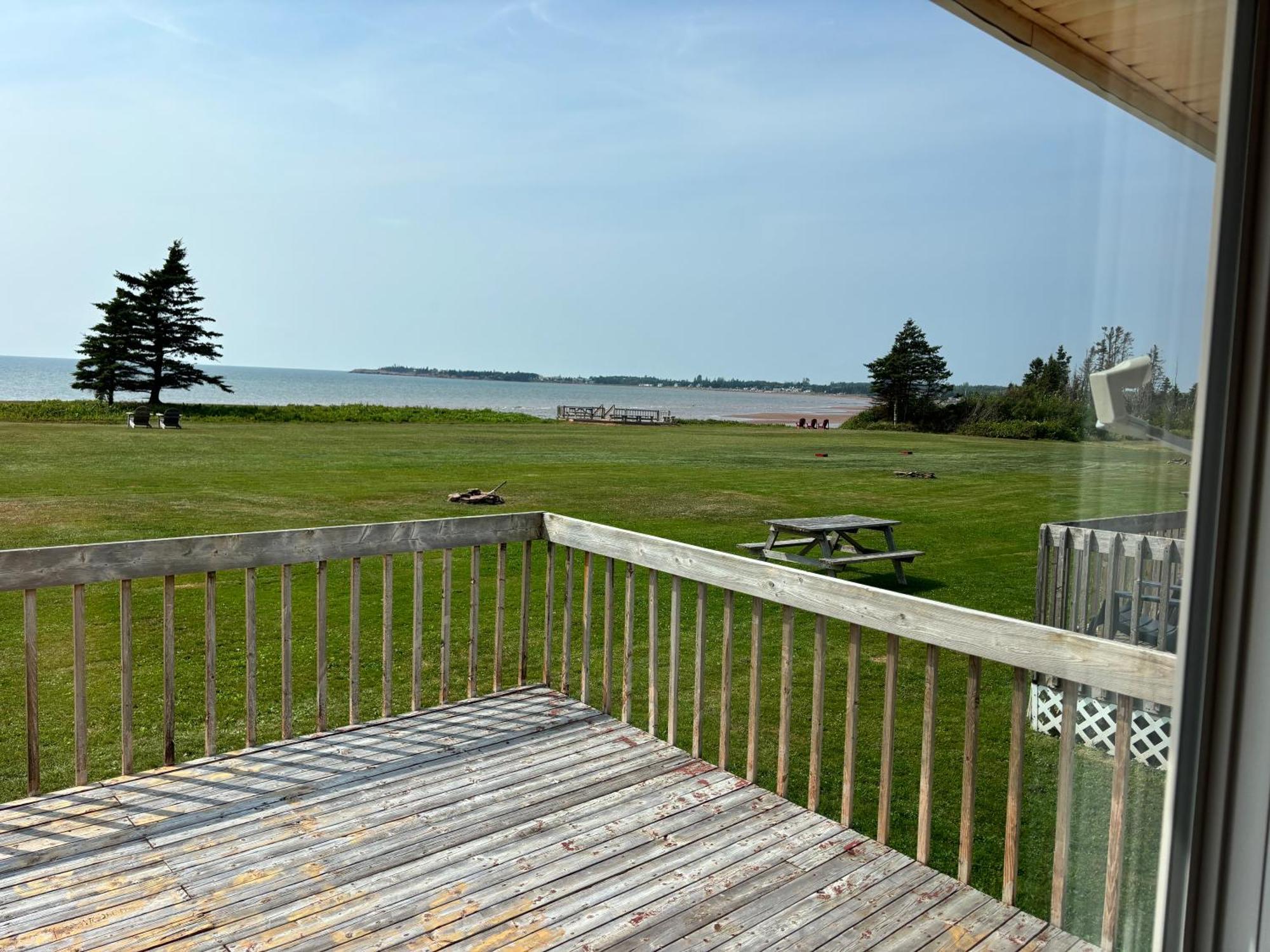 Cottages On Pei-Oceanfront Bedeque エクステリア 写真