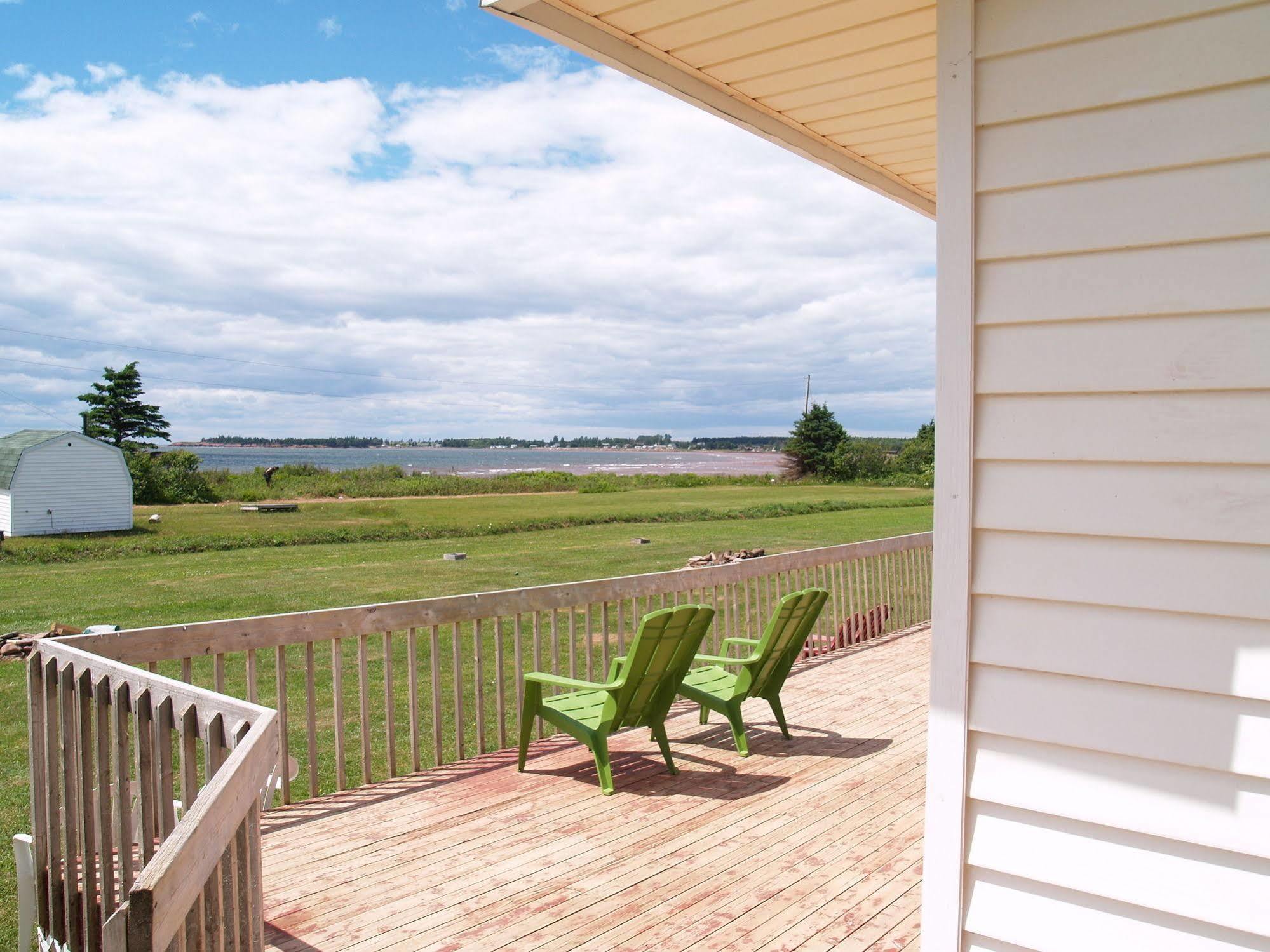 Cottages On Pei-Oceanfront Bedeque エクステリア 写真