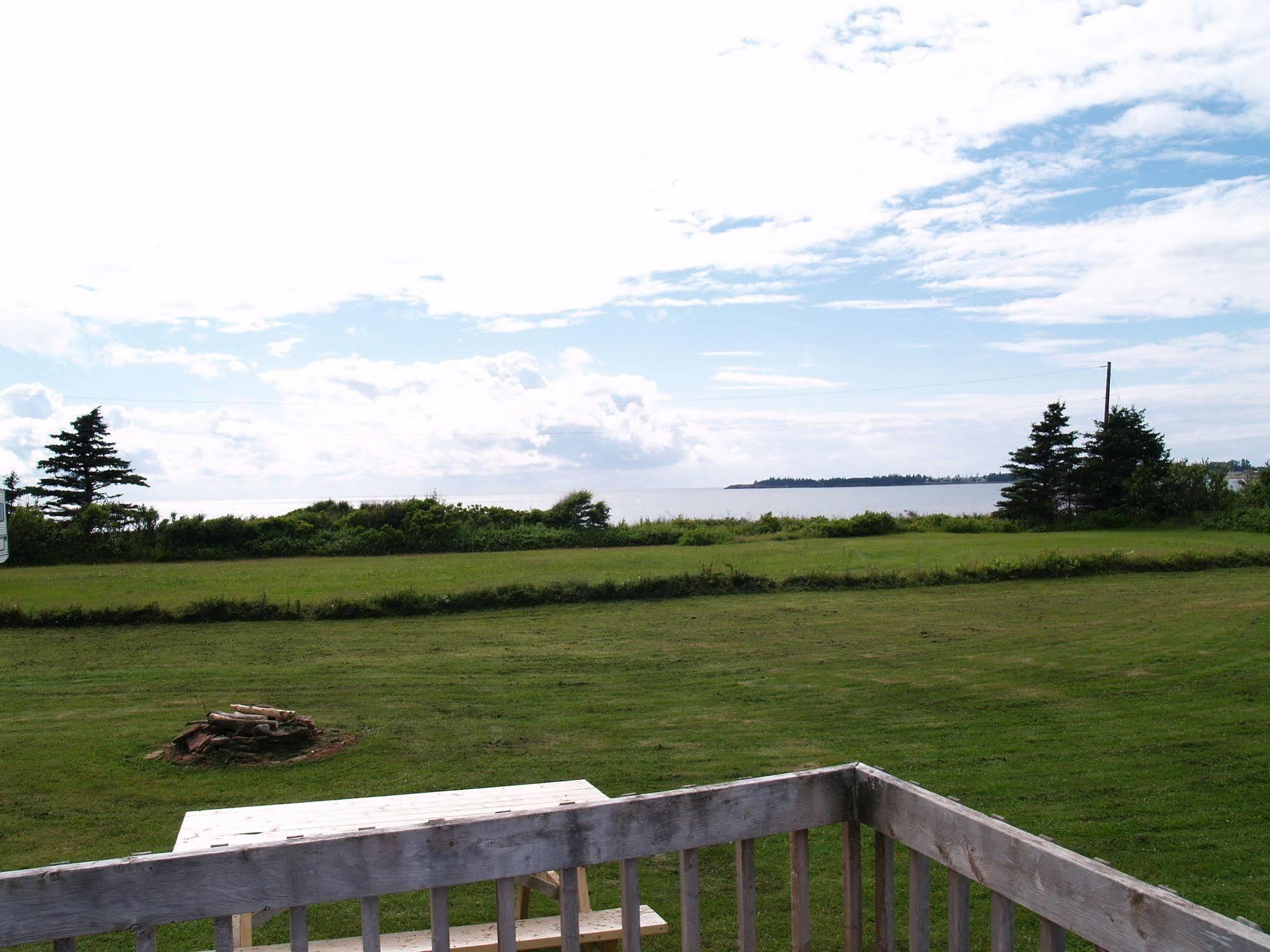 Cottages On Pei-Oceanfront Bedeque エクステリア 写真